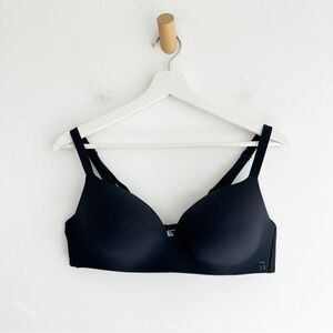 Tommy John Second Skin Lightly Lined Wireless Demi Bra Black 38B